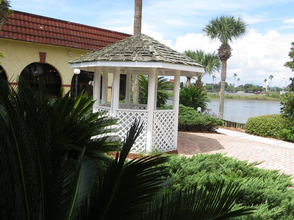 Maingate Lakeside Resort Four Corners Esterno foto