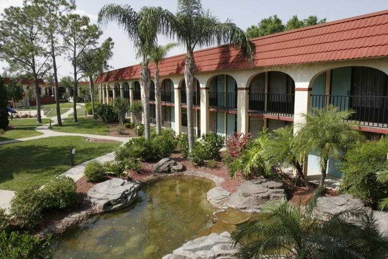 Maingate Lakeside Resort Four Corners Esterno foto