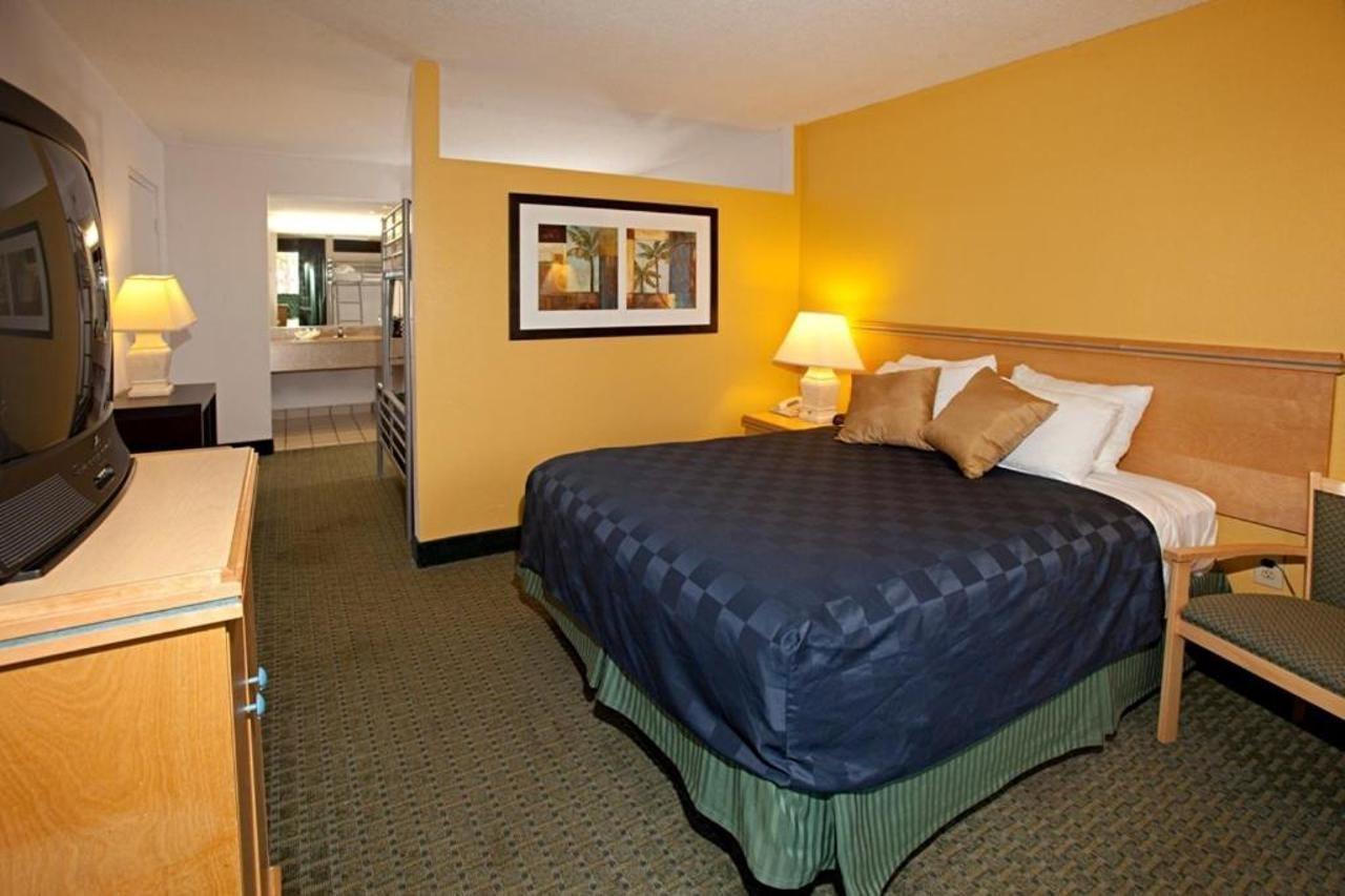 Maingate Lakeside Resort Four Corners Esterno foto
